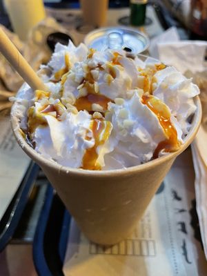 Milkshake with caramel  at Hank Cuisine Végétale in Lyon