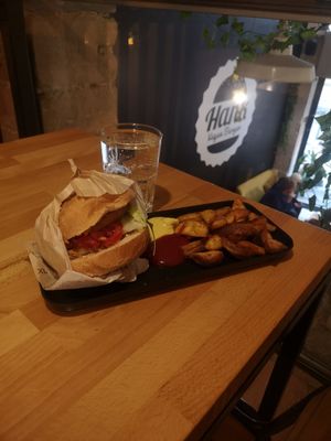  at Hank Cuisine Végétale in Lyon