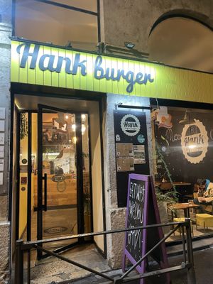 Outside  at Hank Cuisine Végétale in Lyon