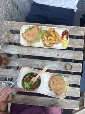   at Hank Cuisine Végétale in Lyon