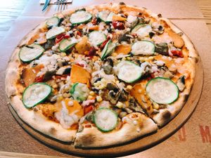 Vegan Pizza with Vegan Cheese at Yumm Pizza in Istanbul