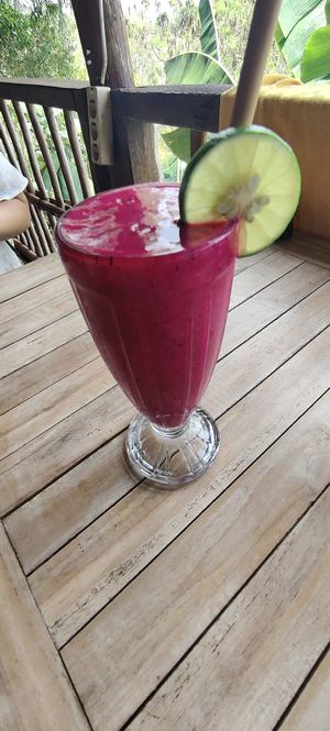 Dragon fruit smoothie at Vegan Soul Kitchen in Penida Island