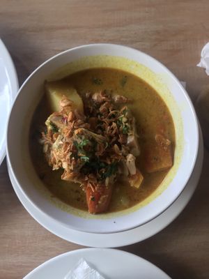 GET THE CURRY at Vegan Soul Kitchen in Penida Island