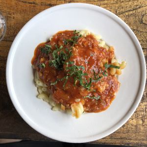 Macaroni in tomato sauce at Vegan Soul Kitchen in Penida Island