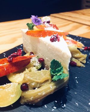 Vegan cheesecake at Living in Geel