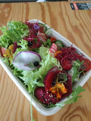 Take away salad at Living in Geel