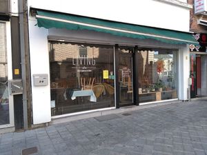 Not open in this photo but when it is it is a well used place!  at Living in Geel