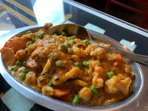 Navratan curry at Jewel of India in Hanover