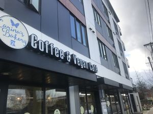 Storefront at Carina's Bakery in Beaverton