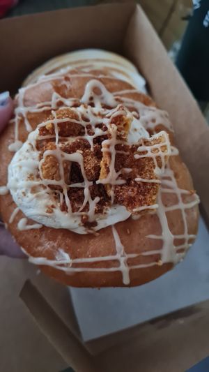 Nueva dona Dalgona inspirada en el juego del calamar at Donut Corp - Nueva Los Leones in Santiago