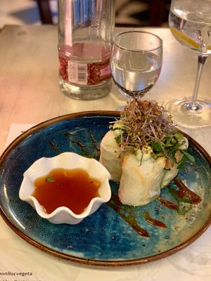 Starter: Filled nems (Vietnamese spring rolls)  at Bon Lloc in Mallorca
