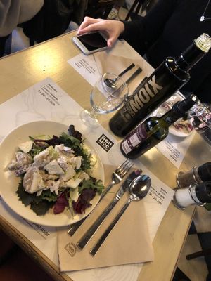 salad for starter at Bon Lloc in Mallorca