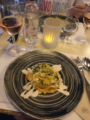 Delicious food at Bon Lloc in Mallorca