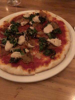 Vegan pizza at Atomica in Kingston