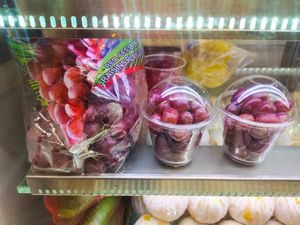 Grape at SF Fruits & Juices - Waterway Point in Northeast Singapore