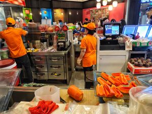Preparing... at SF Fruits & Juices - Waterway Point in Northeast Singapore