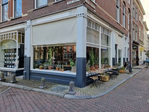 On the corner at Wildgroei in Delft