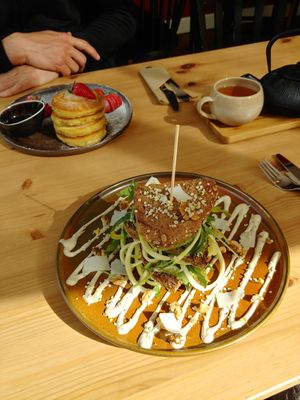 New spring menu! Wild herb pesto toast 😋 at Wildgroei in Delft