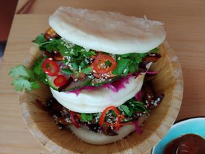 Oyster mushrooms bun - yammi! at Wildgroei in Delft