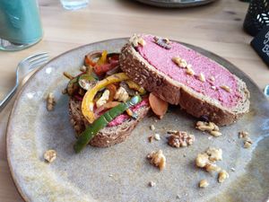 Beet pesto at Wildgroei in Delft