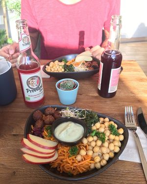 healthy bowls at Nährstoff-Reich in Bochum