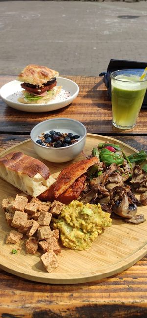  at Karibu Cafe in Utrecht