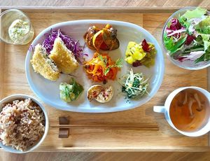 Daily deli lunch set at Erbenmu in Setouchi