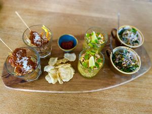 Hartig  at Black & White Kafe in Breda