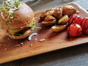 Burger again at Black & White Kafe in Breda