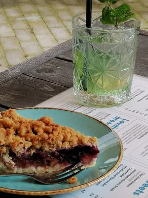 Mocktail at Black & White Kafe in Breda