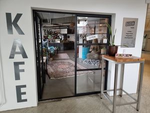 Entrance at Black & White Kafe in Breda