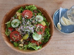 Grilled Salad Bowl - 8-8-2020 at Black & White Kafe in Breda