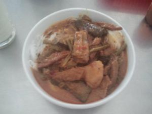 Curry with traditional Khmer noodles 4500 riel at Ahaa Boer Vegetarian Food in Battambang