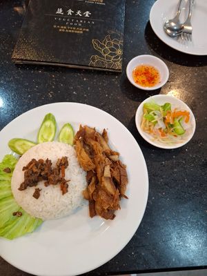 Crispy gluten on rice at Monorom Garden in Battambang