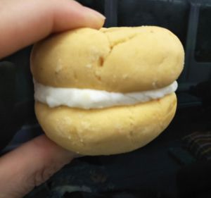 Giant yo-yo  at The Vegan Shack in Richmond