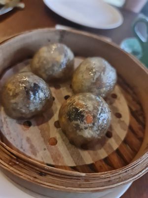 Mushroom and corn Dumplings ~ 22/12/22 at Empress in Central Singapore