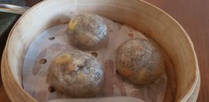 V yummy dim sum at Empress in Central Singapore