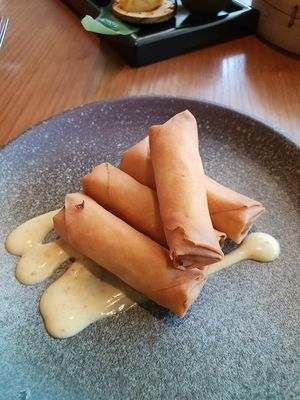 Spring roll at Empress in Central Singapore