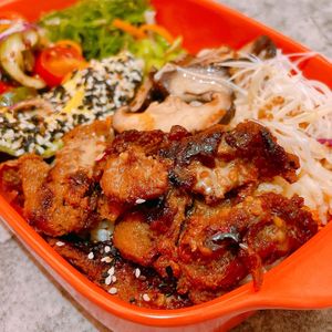 Samurai Yakinuku bowl close up shot at Prive - Clarke Quay in Central Singapore