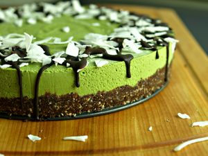 Tarta de té matcha raw vegan no sugar at Super Kisscake in Madrid