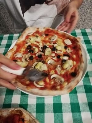 4 saisons pizza at Verde Rucola in Cordoba