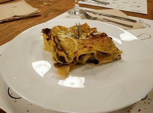 Lasagna bianca vegan at Ovita in Bari