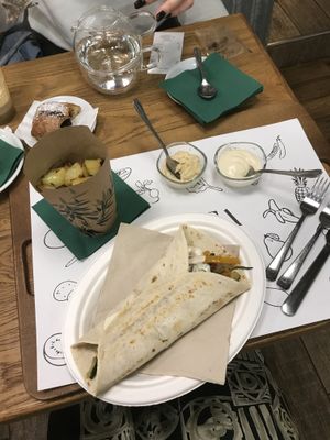 veghine with vegetables at Ovita in Bari