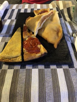 Rustico, focaccia and panzerotto at Ovita in Bari