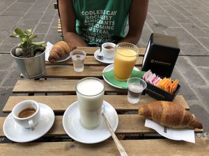 Breakfast  at Ovita in Bari