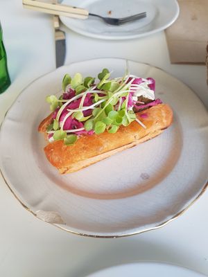 Pan de falafel at Vegani in Sevilla