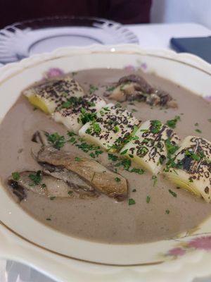Puerro strogonoff at Vegani in Sevilla