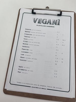 Example of the menu  at Vegani in Sevilla