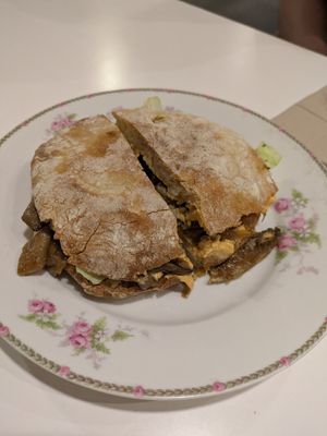 Mollete at Vegani in Sevilla