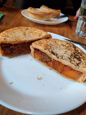  at Wild Kiwi Pies in Valby